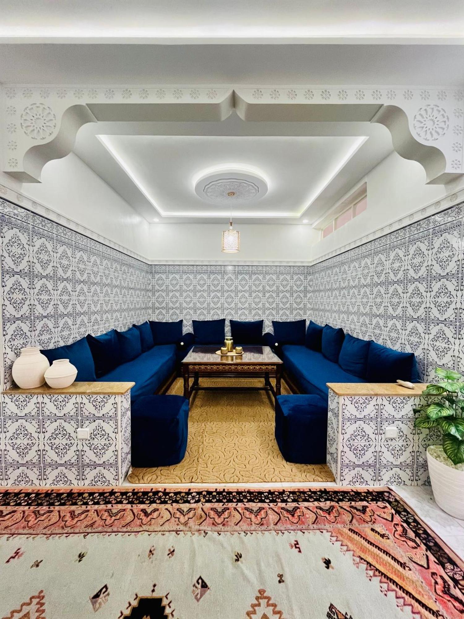Apartment With Ac, Patio And Rooftop Appartement Climatise Avec Patio Et Toit Terrasse Marrakesch Exterior foto